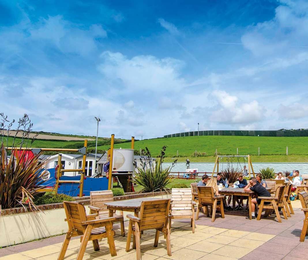 Porth Retreat At Newquay Bay Resort Exterior foto